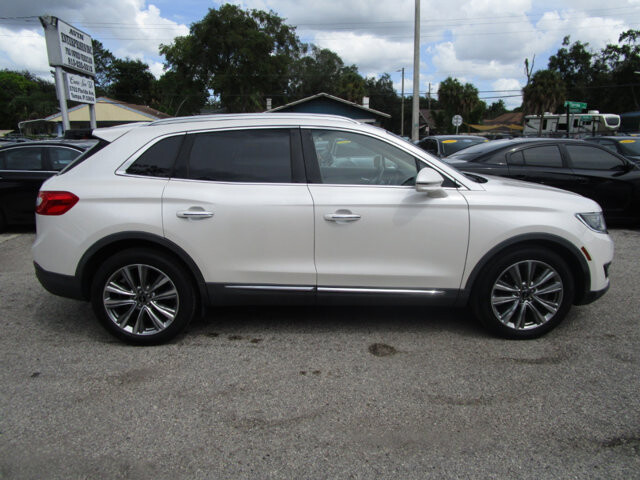 2016 Lincoln MKX in Tampa, FL 33604-6914 - 2378650 64