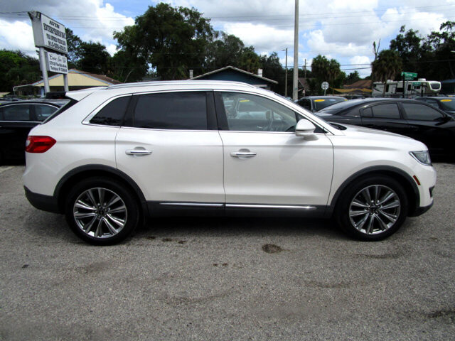 2016 Lincoln MKX in Tampa, FL 33604-6914 - 2378650 31
