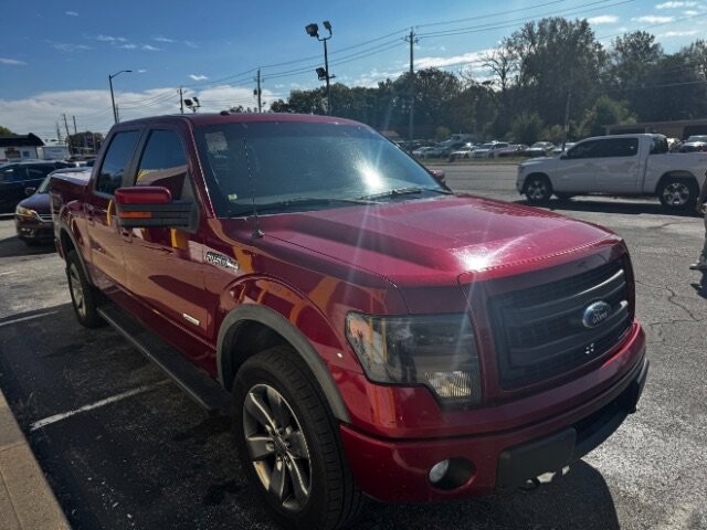 2013 Ford F150 in Indianapolis, IN 46222-4002 - 2378662 4