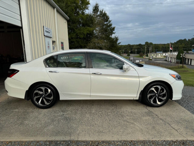 2017 Honda Accord in Albemarle, NC 28001 - 2379057 12