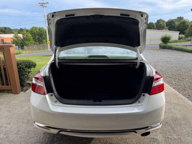 2017 Honda Accord in Albemarle, NC 28001 - 2379057 16