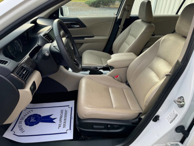 2017 Honda Accord in Albemarle, NC 28001 - 2379057 8