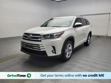 2019 Toyota Highlander in Lubbock, TX 79424