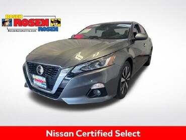 2019 Nissan Altima in Milwaulkee, WI 53221