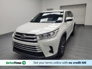 2017 Toyota Highlander in Las Vegas, NV 89104