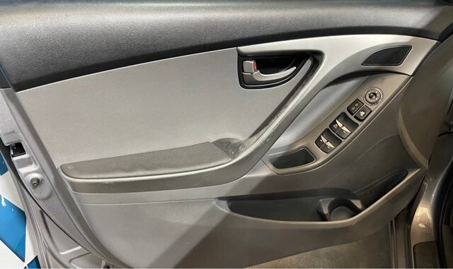 2012 Hyundai Elantra in Conyers, GA 30094 - 2380564 9