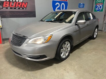 2013 Chrysler 200 in Conyers, GA 30094