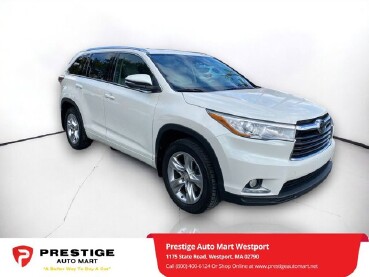 2015 Toyota Highlander in Westport, MA 02790