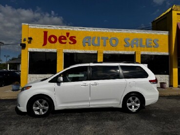 2013 Toyota Sienna in Indianapolis, IN 46222-4002