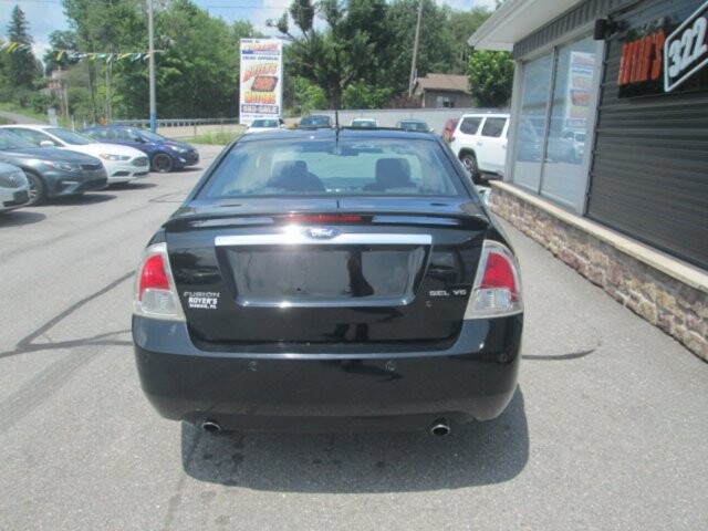 2008 Ford Fusion in DuBois, PA 15801 - 2381270 7