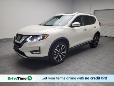 2017 Nissan Rogue in Riverside, CA 92504