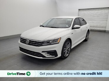 2018 Volkswagen Passat in Lauderdale Lakes, FL 33313