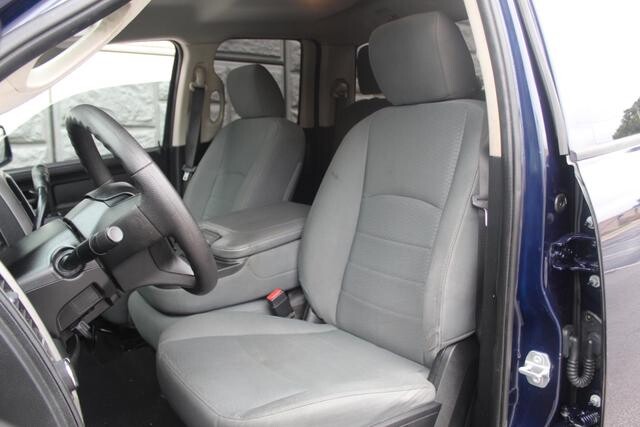 2015 RAM 1500 in Decatur, GA 30032 - 2381843 64