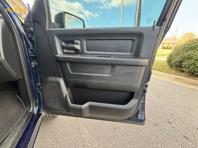 2015 RAM 1500 in Decatur, GA 30032 - 2381843 37