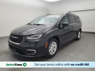 2021 Chrysler Pacifica in Raleigh, NC 27604