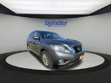 2016 Nissan Pathfinder in Waukesha, WI 53186