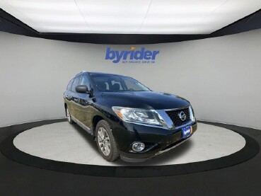 2013 Nissan Pathfinder in Waukesha, WI 53186