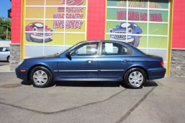 2004 Hyundai Sonata in Hamilton, OH 45015