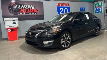 2015 Nissan Altima in Conyers, GA 30094