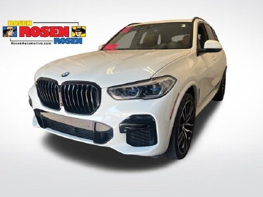 2022 BMW X5 in Milwaulkee, WI 53221