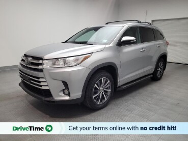 2018 Toyota Highlander in Montclair, CA 91763