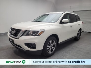 2020 Nissan Pathfinder in Riverside, CA 92504