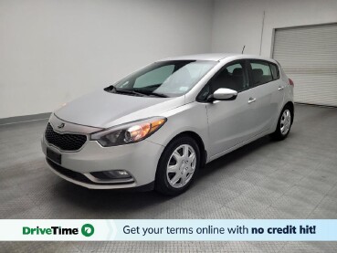 2016 Kia Forte in Van Nuys, CA 91411