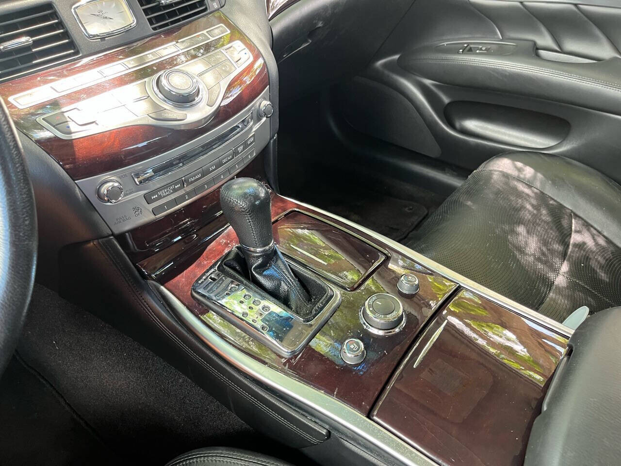 2012 INFINITI M37 in Hollywood, FL 33023-1906 - 2384882 19