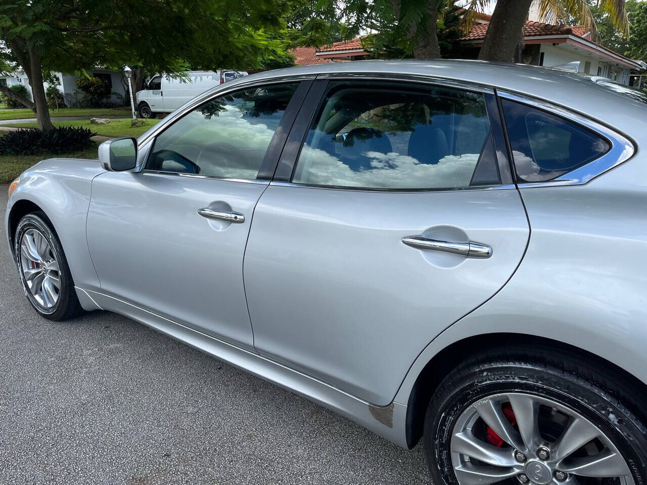 2012 INFINITI M37 in Hollywood, FL 33023-1906 - 2384882 5
