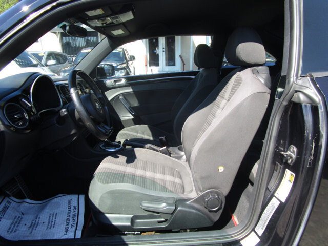 2012 Volkswagen Beetle in Tampa, FL 33604-6914 - 2384921 30