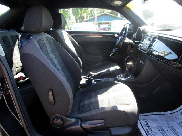 2012 Volkswagen Beetle in Tampa, FL 33604-6914 - 2384921 6