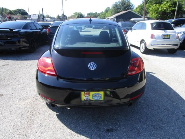 2012 Volkswagen Beetle in Tampa, FL 33604-6914 - 2384921 18