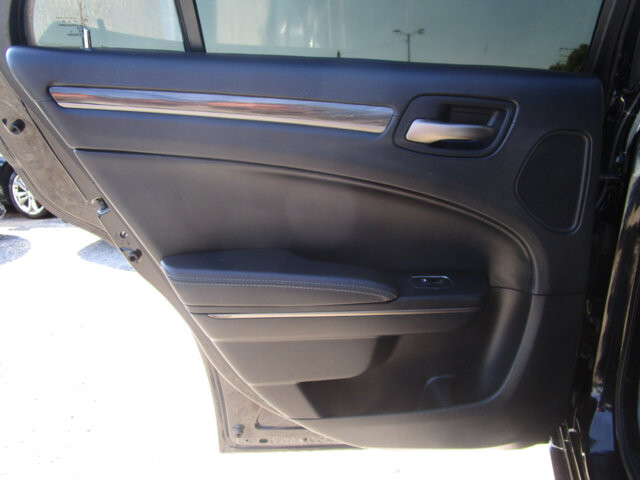 2013 Chrysler 300 in Tampa, FL 33604-6914 - 2384923 51