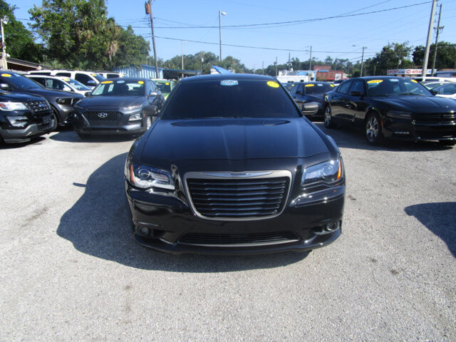 2013 Chrysler 300 in Tampa, FL 33604-6914 - 2384923 56