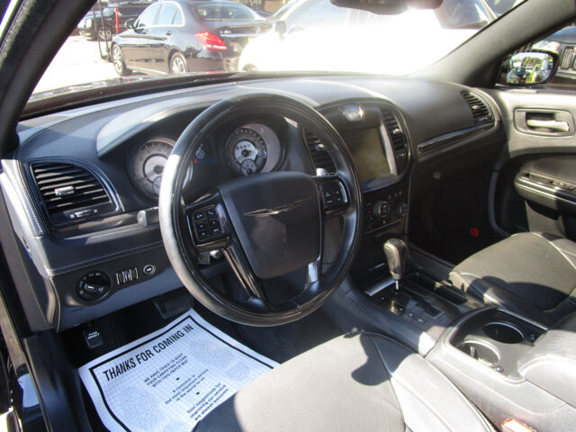 2013 Chrysler 300 in Tampa, FL 33604-6914 - 2384923 45