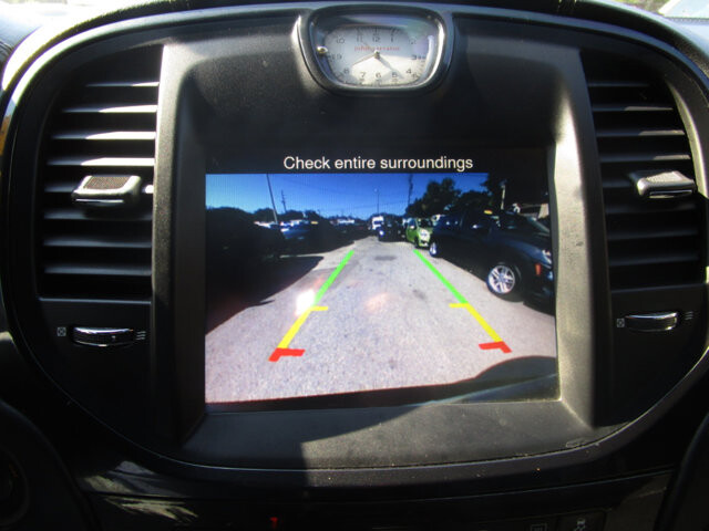 2013 Chrysler 300 in Tampa, FL 33604-6914 - 2384923 38