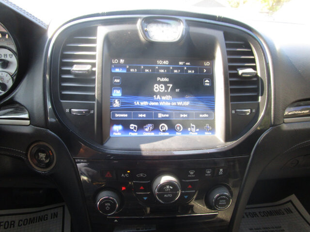 2013 Chrysler 300 in Tampa, FL 33604-6914 - 2384923 36