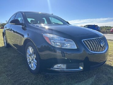 2013 Buick Regal in Waukesha, WI 53186