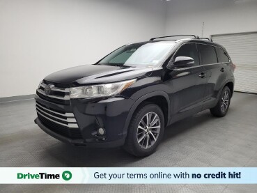 2019 Toyota Highlander in Escondido, CA 92025