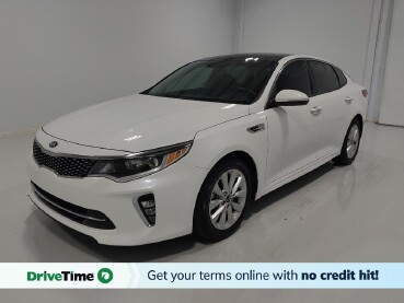 2018 Kia Optima in Toledo, OH 43617