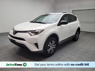 2017 Toyota RAV4 in Downey, CA 90241