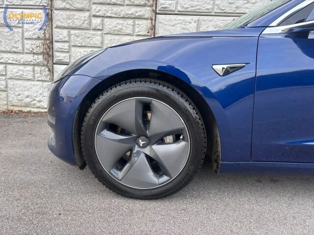 2018 Tesla Model 3 in Decatur, GA 30032 - 2386111 9