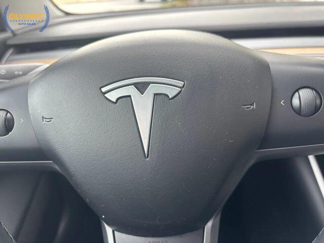 2018 Tesla Model 3 in Decatur, GA 30032 - 2386111 23