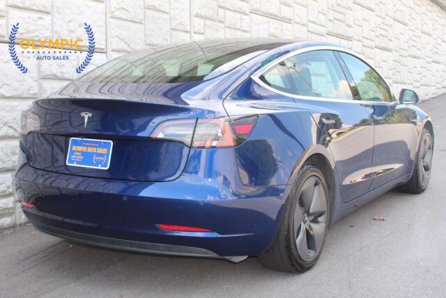 2018 Tesla Model 3 in Decatur, GA 30032 - 2386111 47