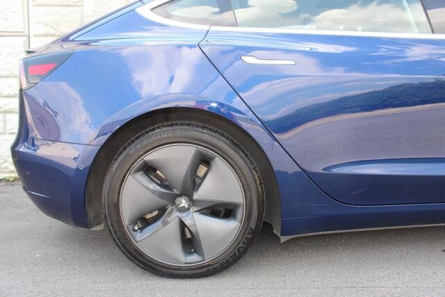 2018 Tesla Model 3 in Decatur, GA 30032 - 2386111 86