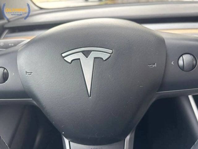 2018 Tesla Model 3 in Decatur, GA 30032 - 2386111 21
