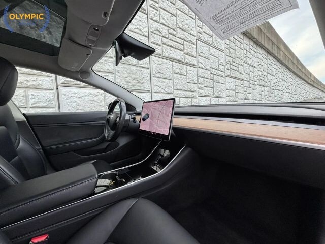 2018 Tesla Model 3 in Decatur, GA 30032 - 2386111 36