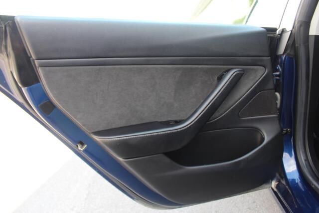 2018 Tesla Model 3 in Decatur, GA 30032 - 2386111 103