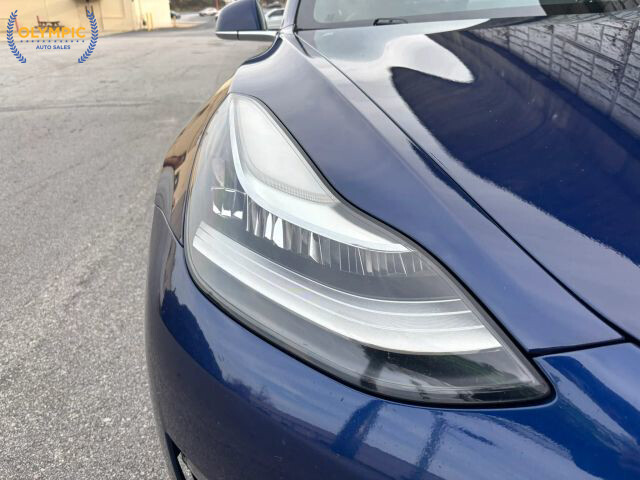 2018 Tesla Model 3 in Decatur, GA 30032 - 2386111 15
