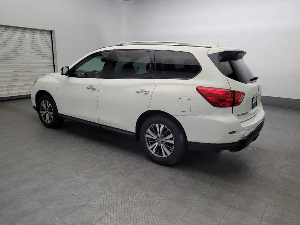2019 Nissan Pathfinder in Plymouth Meeting, PA 19462 - 2386454 3